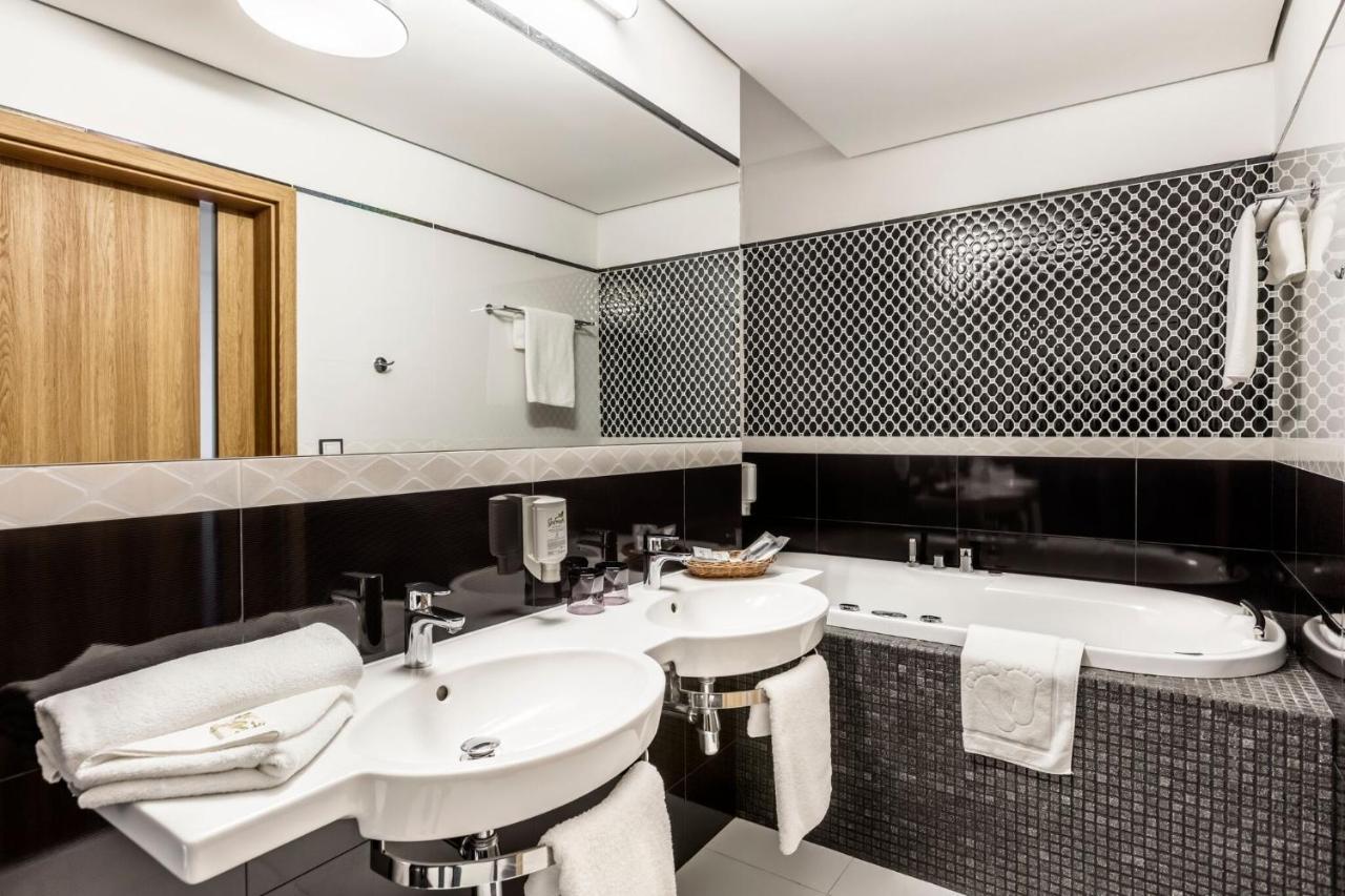 Mercure Wiazowna Brant Exterior foto